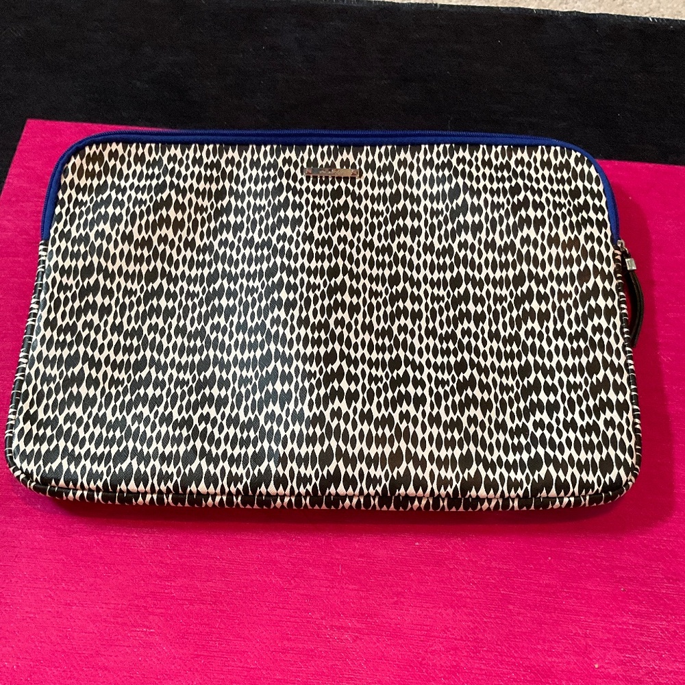 Stella & Dot Laptop Cover Black an White print with blue interior